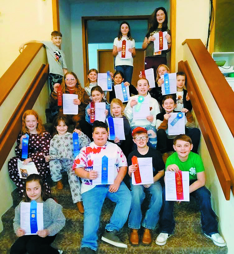Junior Decorate Your Duds: Front row (L-R): Katherine Van Niekerk; second row: Ruby Morrison, Olive Truver, Lukas Van Niekerk, Levi Norrell, Rylan Moore; third row: Mallory Latozke, Sadie Halverson, Pyper Shane, Adlee Hay; fourth row: George Alfred Truver, Lainy Shane, Sadie Kennedy, Brinxlee Hay, Stella Norrell, Caleb Bailey; back row: Olive Moore and Naomi Stegaman.