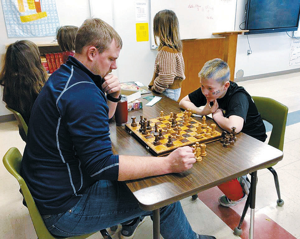 Fun at the North Border Eagle Clubs in Pembina