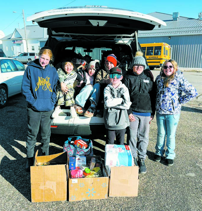 The Munich Elementary School’s Student Council did a wonderful job collecting items for the local food pantry. The group said thank you to everyone who helped make this project a success! Photographed (L-R) Audrey Martin, Amanda Hall, Peyton Samuelson, Peter Olson, Rylan Wirth, Aven Goeser, and Brooklynn McArthur.