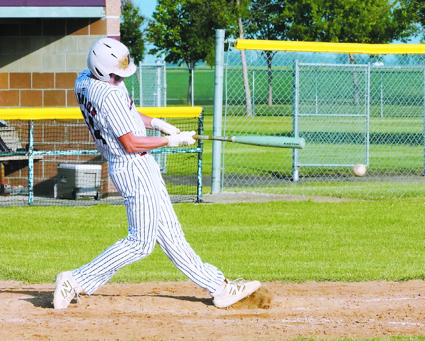 Red Sox split first two District 6 games, beating M-M, losing at Gratfon