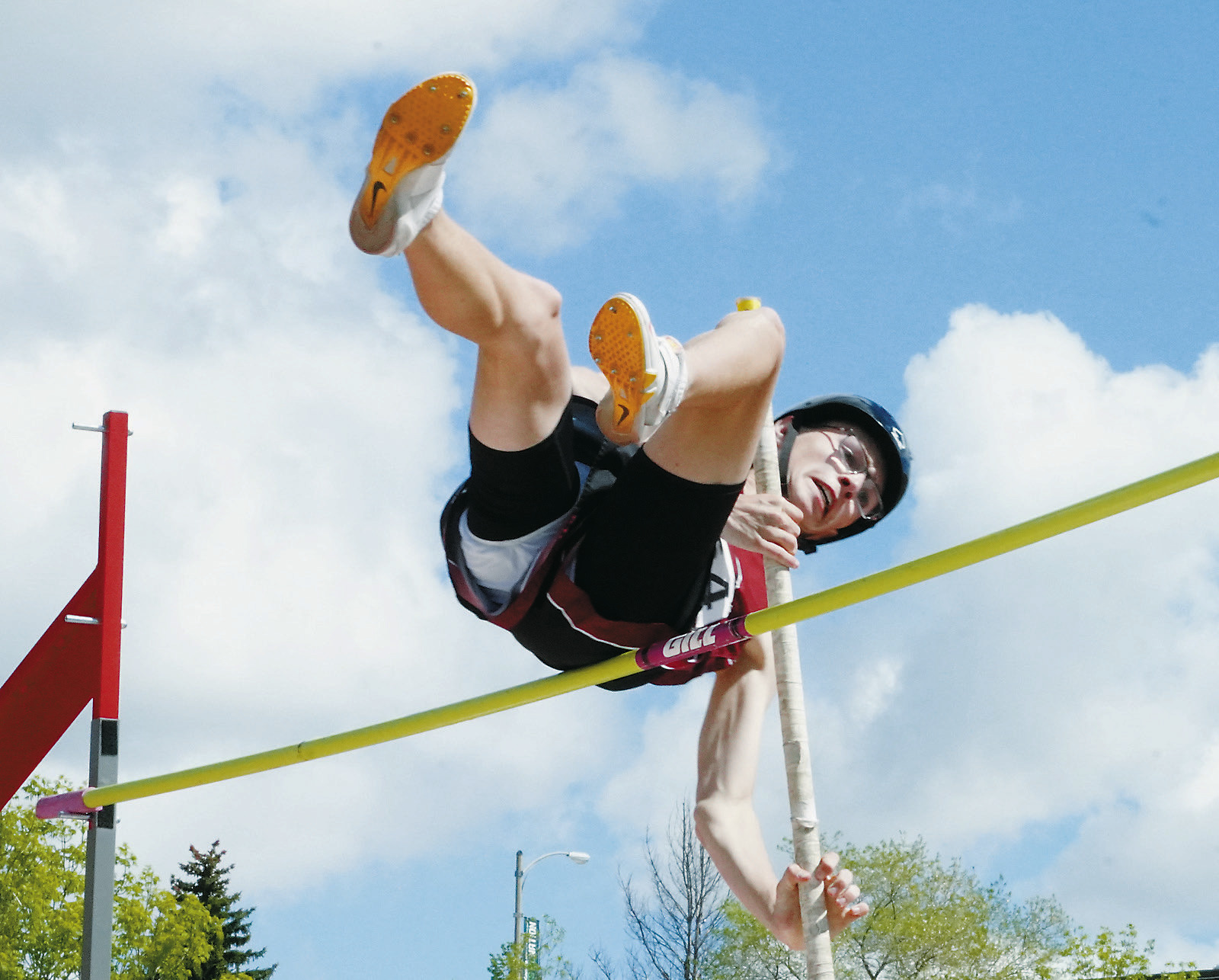 Jake Sanders vaulted 11' at the state meet. Photo by Larry Stokke.