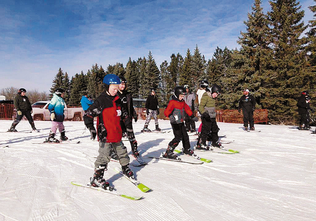 North Border Pembina kids enjoy the slopes