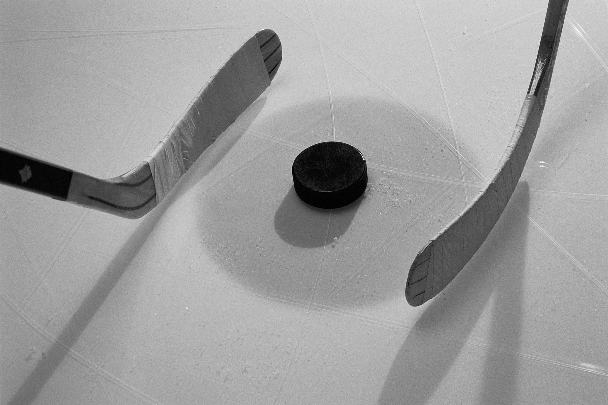 BLADES WIN ONE OF THREE JUNIOR GOLD GAMES ON WESTERN ROAD TRIP