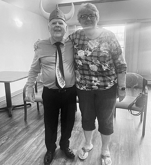 Gordy Lindquist and Rosemary Braaten.
