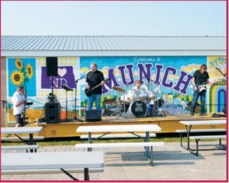 Munich Ribfest serves up food, games and community