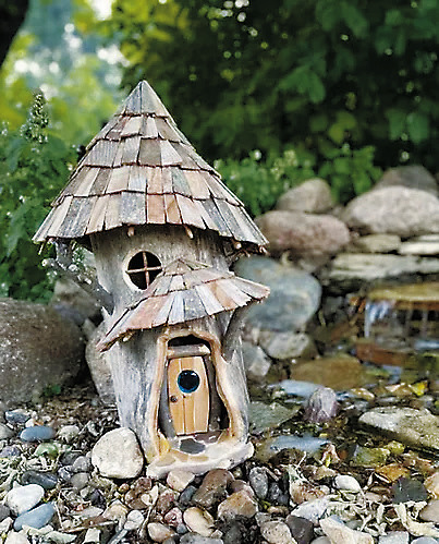 One of the ‘folk homes’ created by Kim Eslinger. Submitted photo.