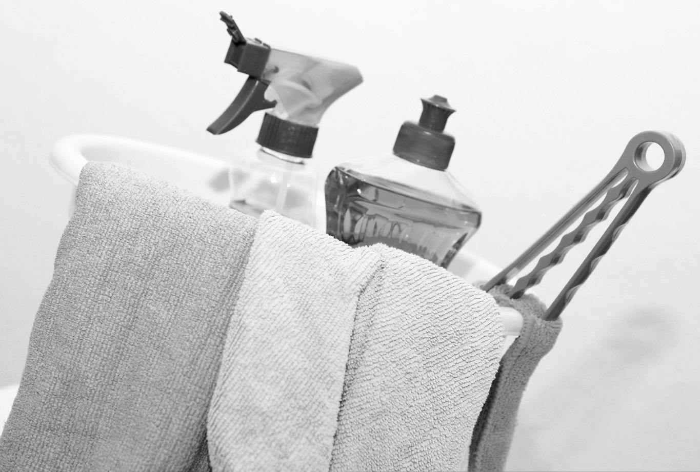 Spring is a good time to assess and clean the items in our kitchen. (Pixabay photo)