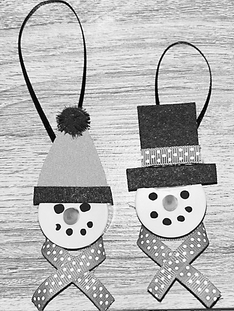 A few of the snowman ornaments the students made.
