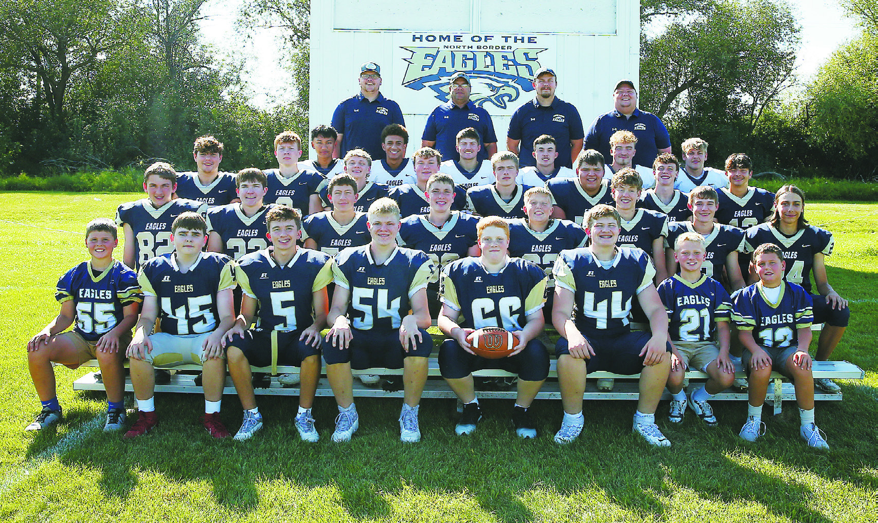 Eagles look to defend region 9-man title with every starter back but one
