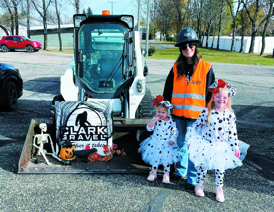 Walhalla hosts Halloween Bash