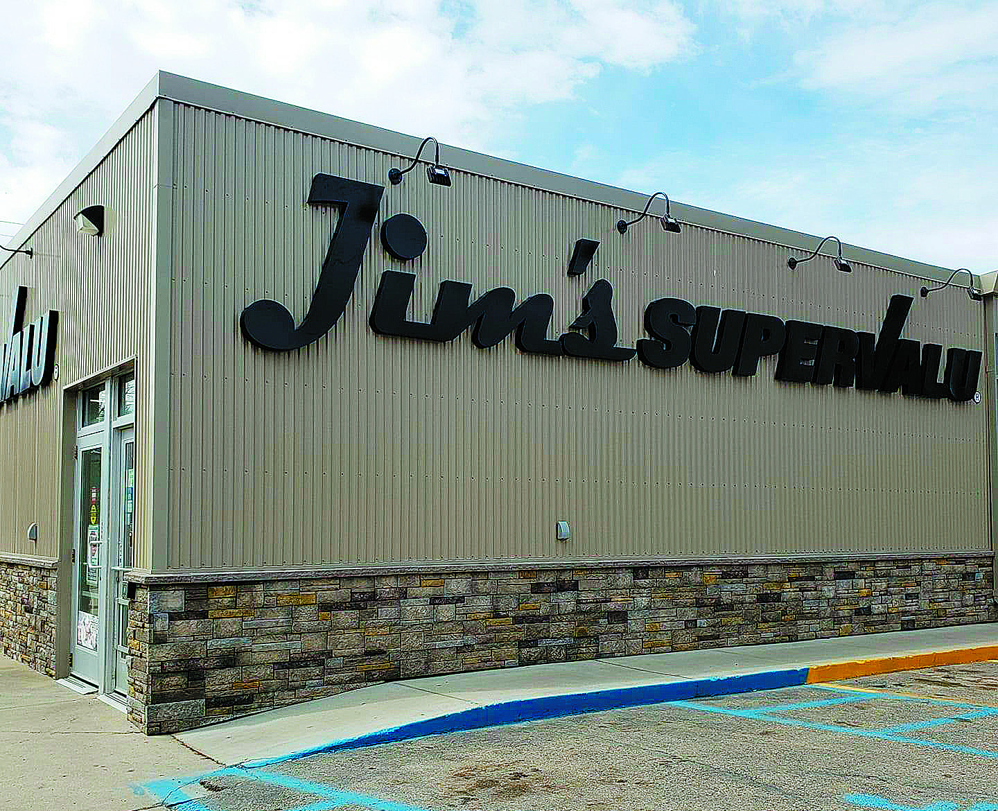 Jim’s SuperValu in Park River is navigating a successful transition after the owners attended the NDSU Extension Design Your Succession Plan for Small Business workshop in 2023.