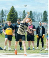 Garret Willits recorded a throw of 42 feet, 4 inches in the shot put at the regional meet for the PCN Grizzlies. Photo by Larry Stokke