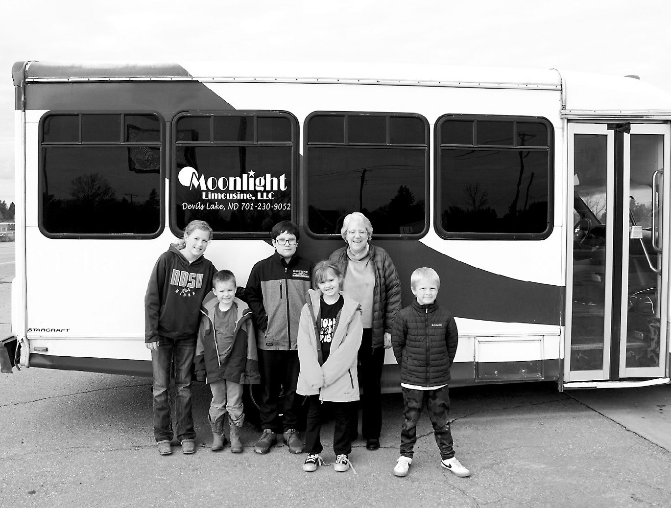 Munich School hosted “Fall into Reading” in which teams of five competed to see how many hours they could read in the month of October. Photographed (L-R) Audrey Martin, Harrison Leverne, Aven Goeser, Amanda Hall, and Mason Price won the competition with a combined 700 hours of reading for the month! They were awarded with a trip on a party bus to Dairy Queen for lunch. Photo by Larry Stokke.