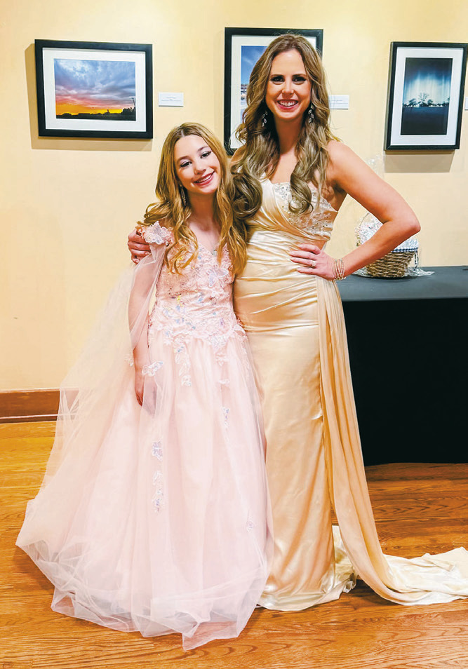 Mother-daughter duo, Tara and Isla Emerson, had the honor of competing together at the pageant.