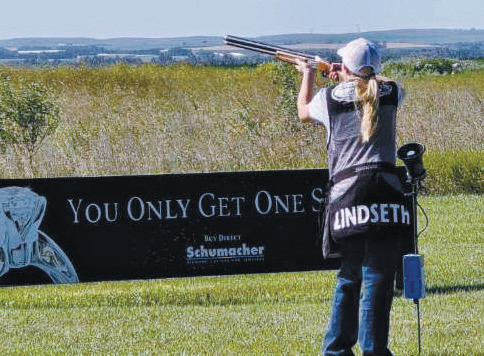 Isabel Lindseth shooting trap at the 4-H State Tournament.