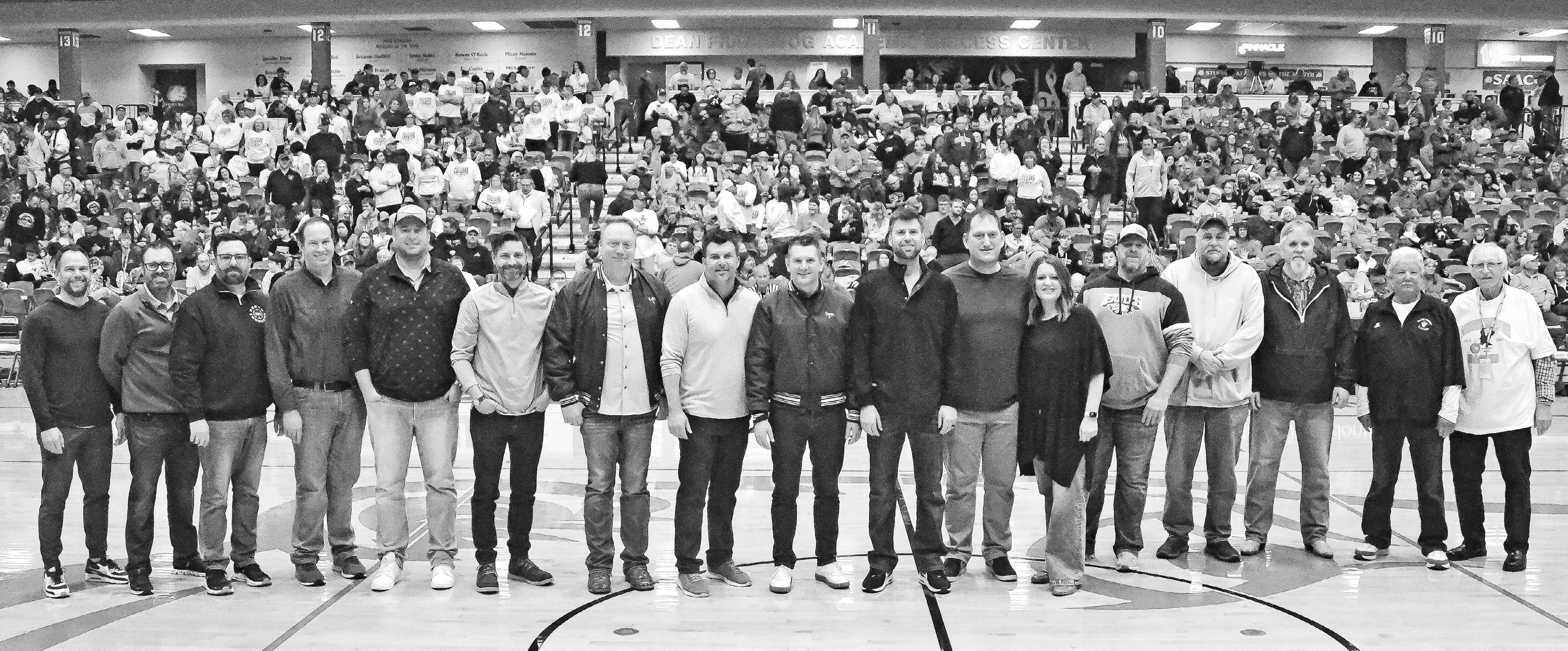 2001 North Border State B basketball team reunites in Minot on March 21