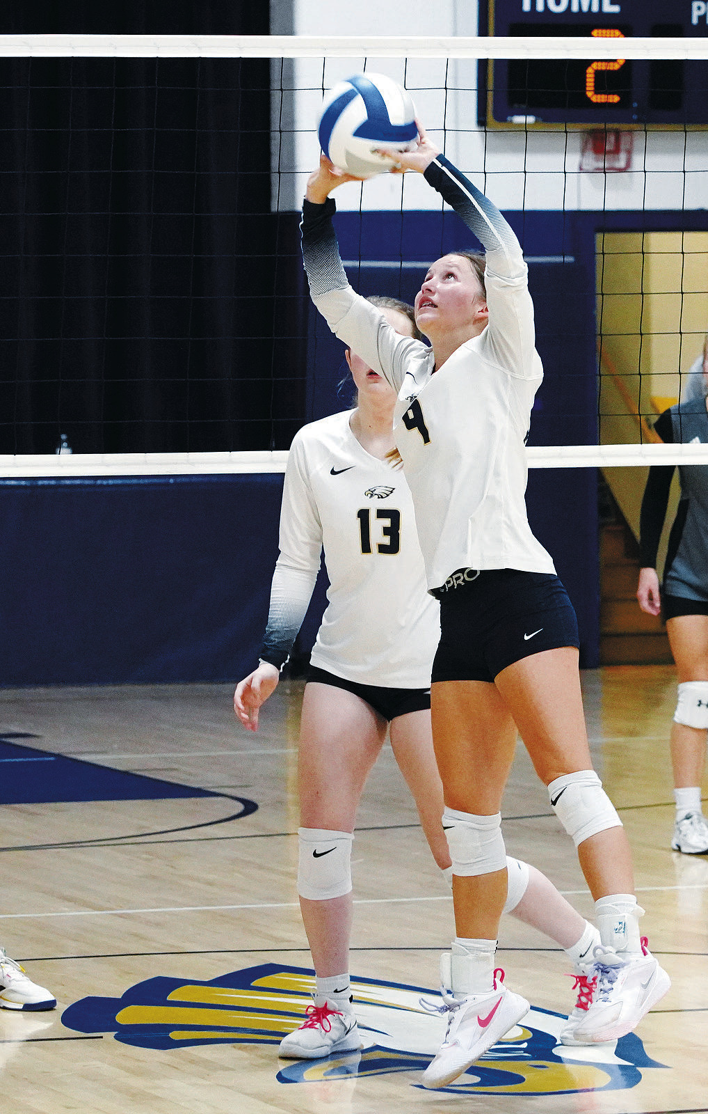 Eagles lose 3-0 to D-V-E in latest match