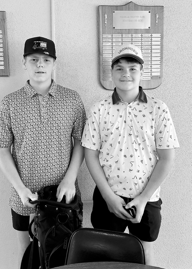 1st place tie 14U (L-R) Korbyn Rollness and Baylor Tryan.