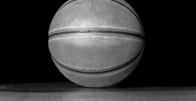 #2 Eagles win first two games of 2025-26 season