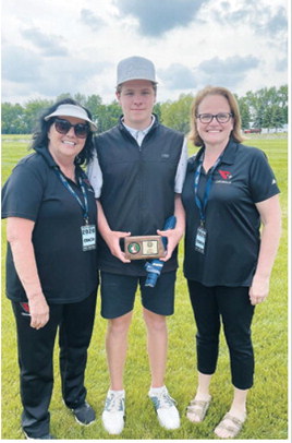 Ryder Moser, center, poses with Langdon Area/Munich golf coaches Connie Kjos, left, and Jenny Romfo after earning All-State honors at the North Dakota State Golf Tournament. Moser capped off an outstanding season with the prestigious statewide recognition. Photo submitted