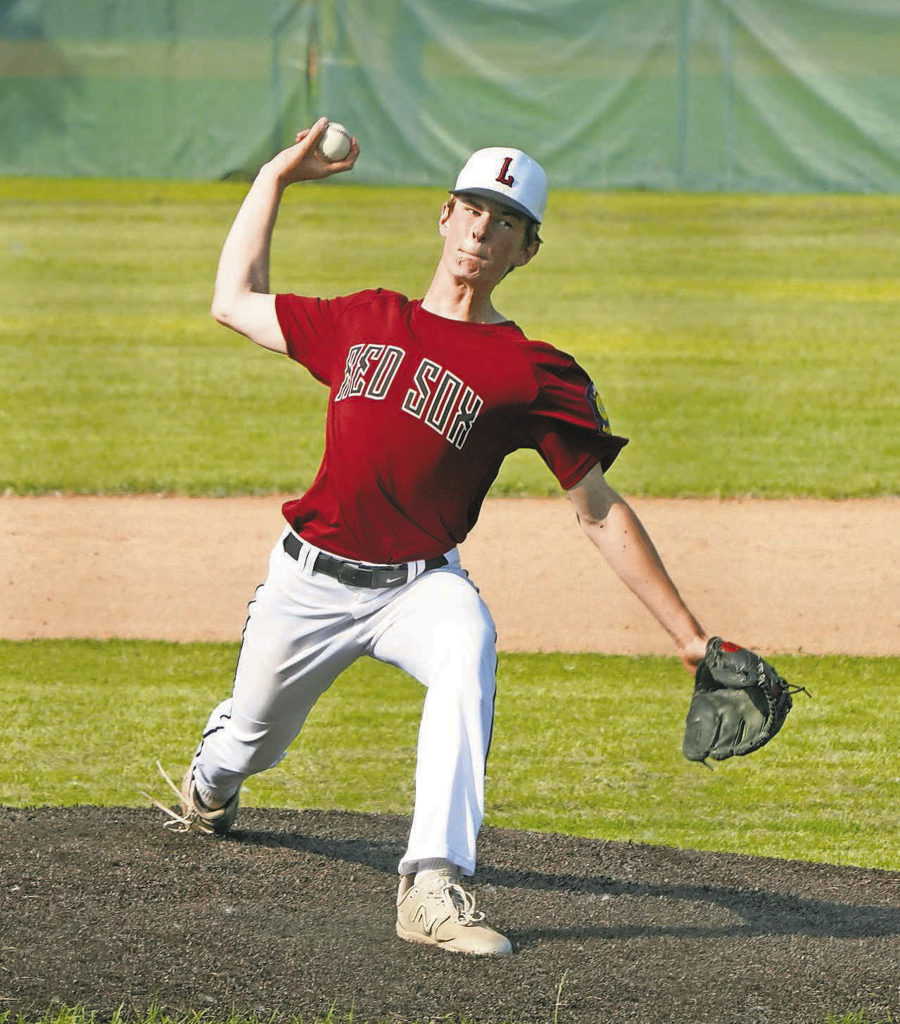 Tyson Gemmill pitched seven innings, had six strikeouts and only gave up one earned run in the Red Sox 3-1 win over Park River. Photo by Larry Stokke.