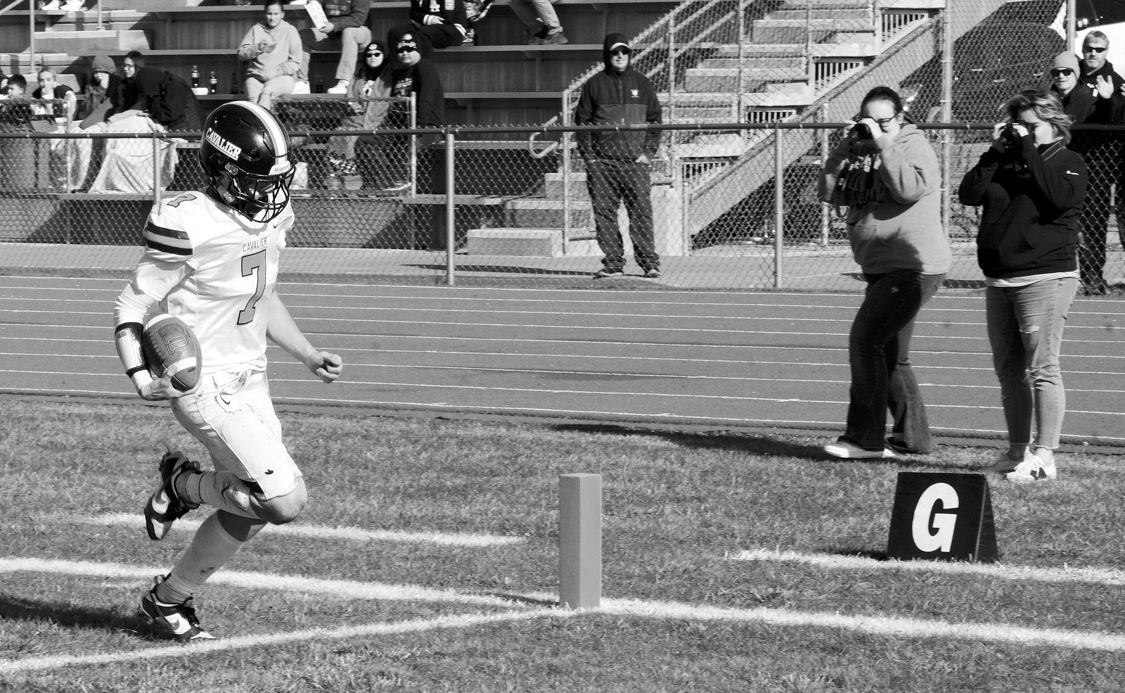 Breckon Thorpe brings in a TD in Ft Ft. Totten in the Tornadoes win in the Region Play-in Game. Photo by Larry Stokke.