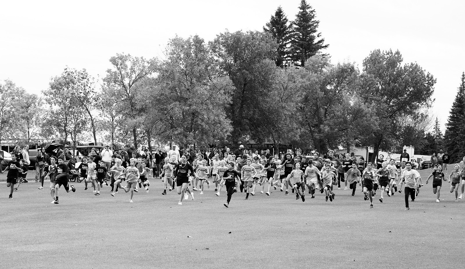A large group of elementary students took to the course at the Harvey Hope Classic meet in Langdon on Sept. 23 and ran before the JV and Varsity teams took to the course. Photo by Larry Stokke.