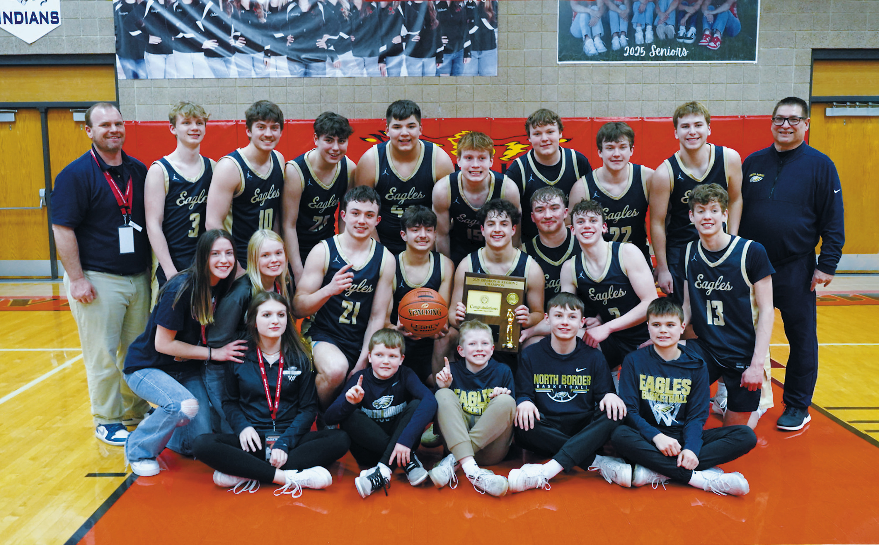 Back row (L-R) Assistant Coach Tim Moore, Kolter Kakela, Colton Bailly, Chase Mensch, Cameron Saldana, Garret Willits, Trystan Moore, Jerik Johnson, Preston Emerson, Head Coach Sandy Laxdal; second row, stats - Jaelyn Johnson, Jacy Fraser, Brody Berg, Weston Cosley, Grant Cosley, Kade Schafer, Kaden Moore, Rhyder Girodat; front row, stats - Amelie Willits, Nixon Tryan, Hayes Hanson, Asher Crosby, and Austin Smith. Photo by Larry Stokke.