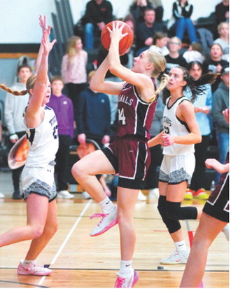 FM Bank Player of the Game for the Cards Hilary Haaven had a 28-point game in the win over the Titans in Drayton Jan. 31. Photo by Larry Stokke