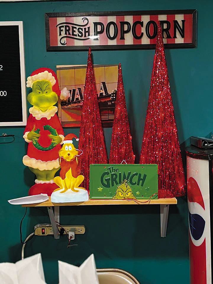 The Grinch and company plays at Walla