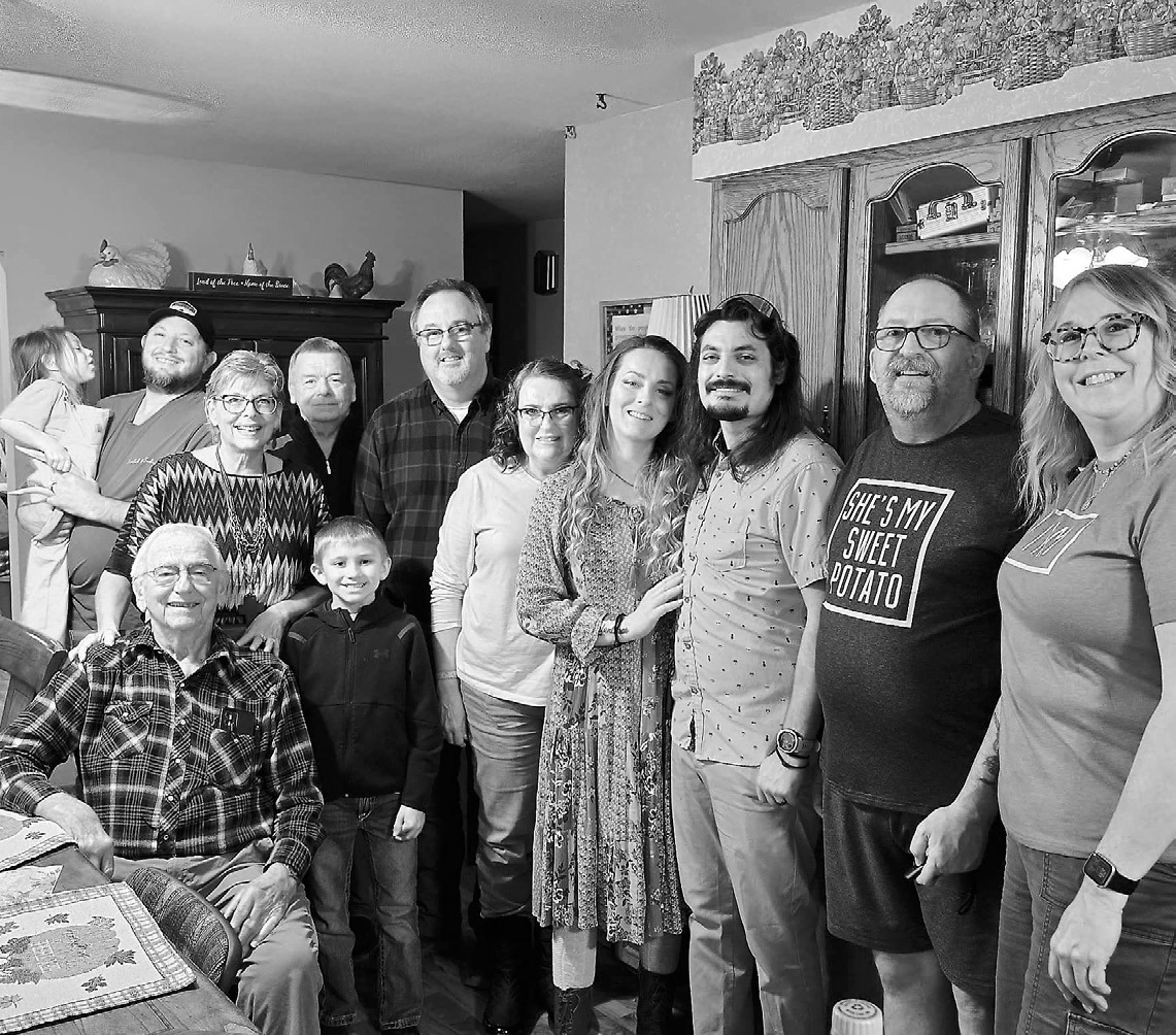 The Nowatzki and Belanus clan gathered for Thanksgiving.