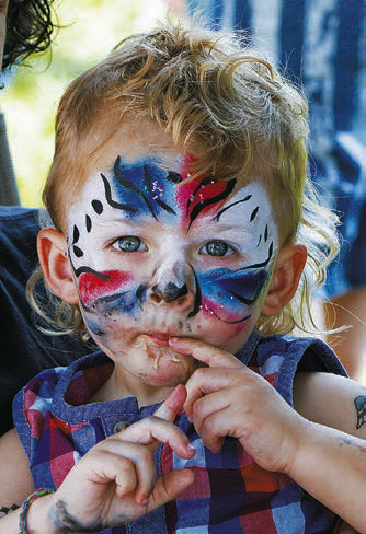 Walhalla wows the crowds with annual parade