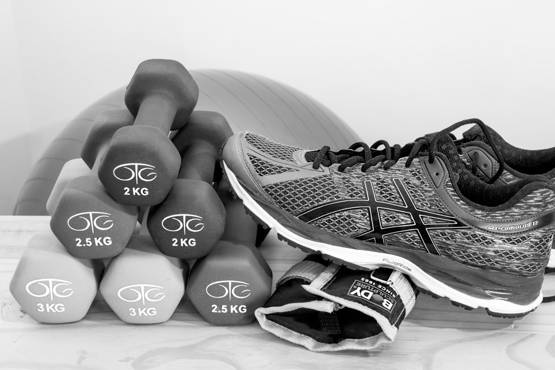 We tend to lose muscle as we grow older unless we take some steps to maintain our strength. (Pixabay photo)