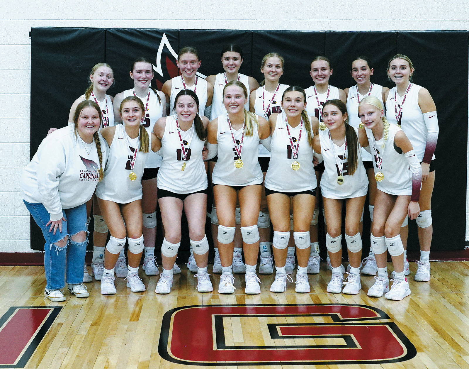 Tournament champs - the Cardinals. Photo by Larry Stokke.