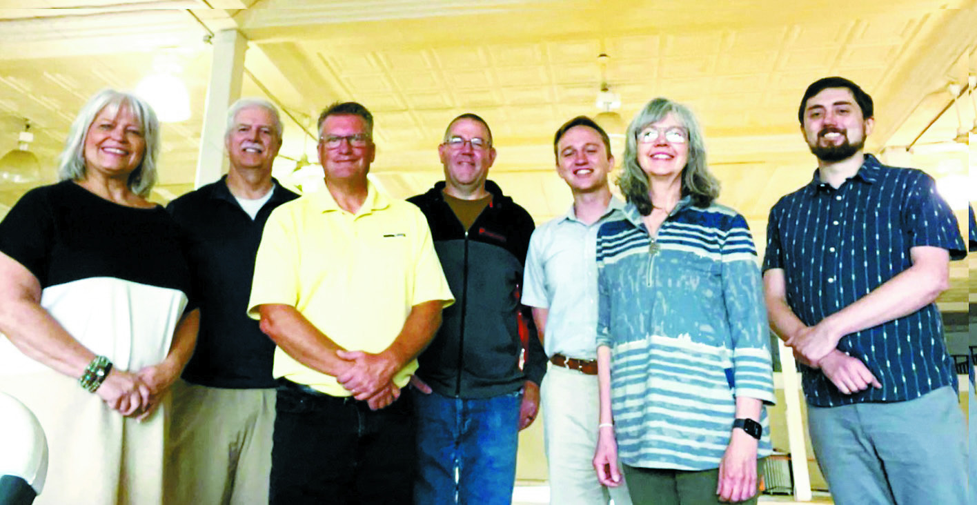 Dawn Mandt, RRRC; Kevin Bartram, MBA Development; Todd Blixt, ICON; Chad Ruzicka, RRRC Construction Advisor; Austin Foss, ICON; Brenda Baumann, RRRC Project Manager; and Alex Neumann, ICON.