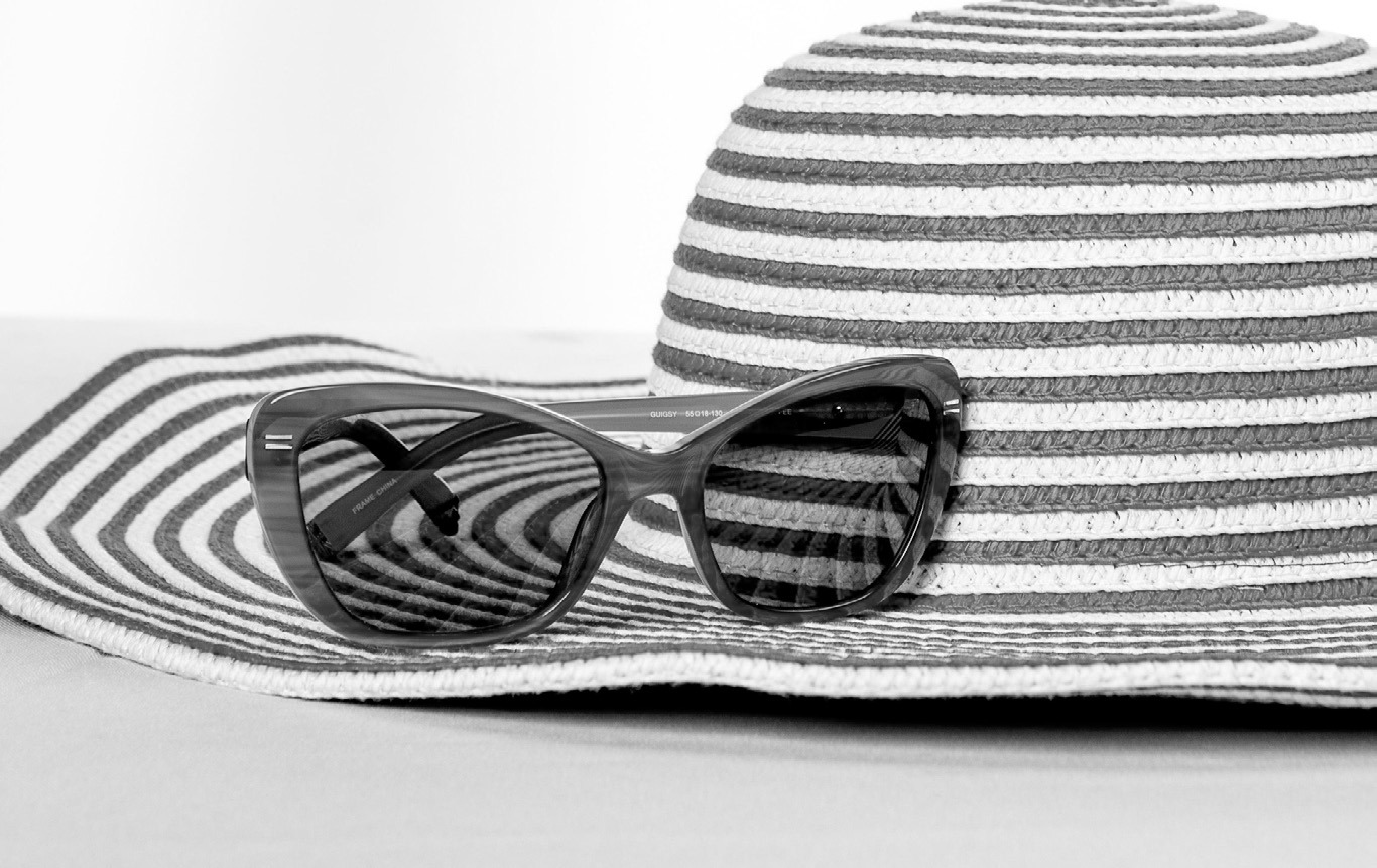 Protect your eyes with sunglasses that offer protection from the sun's ultraviolet rays. (Pixabay photo)