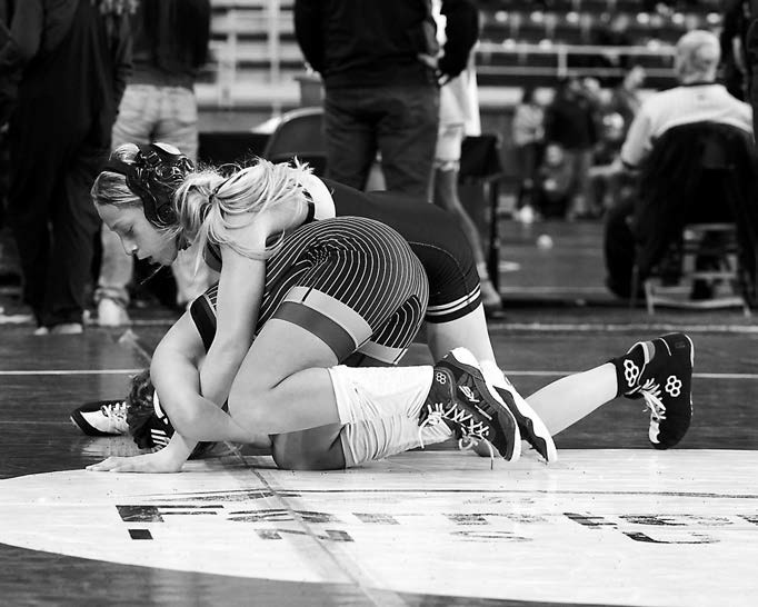 Maci Puppe beat her opponent with a decision win. Photo by Larry Stokke.