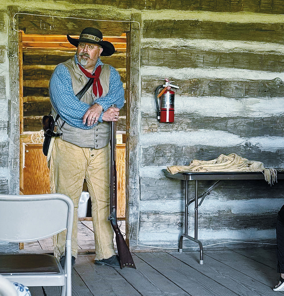 Chris Floyd, portraying an employee of the American Fur Company, recounting the Battle of Grand Coteau fought between the Métisand Dakota in 1851. Photo by Rebecca Davis.