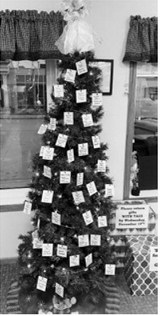 Bread Pan Giving Tree marks record year