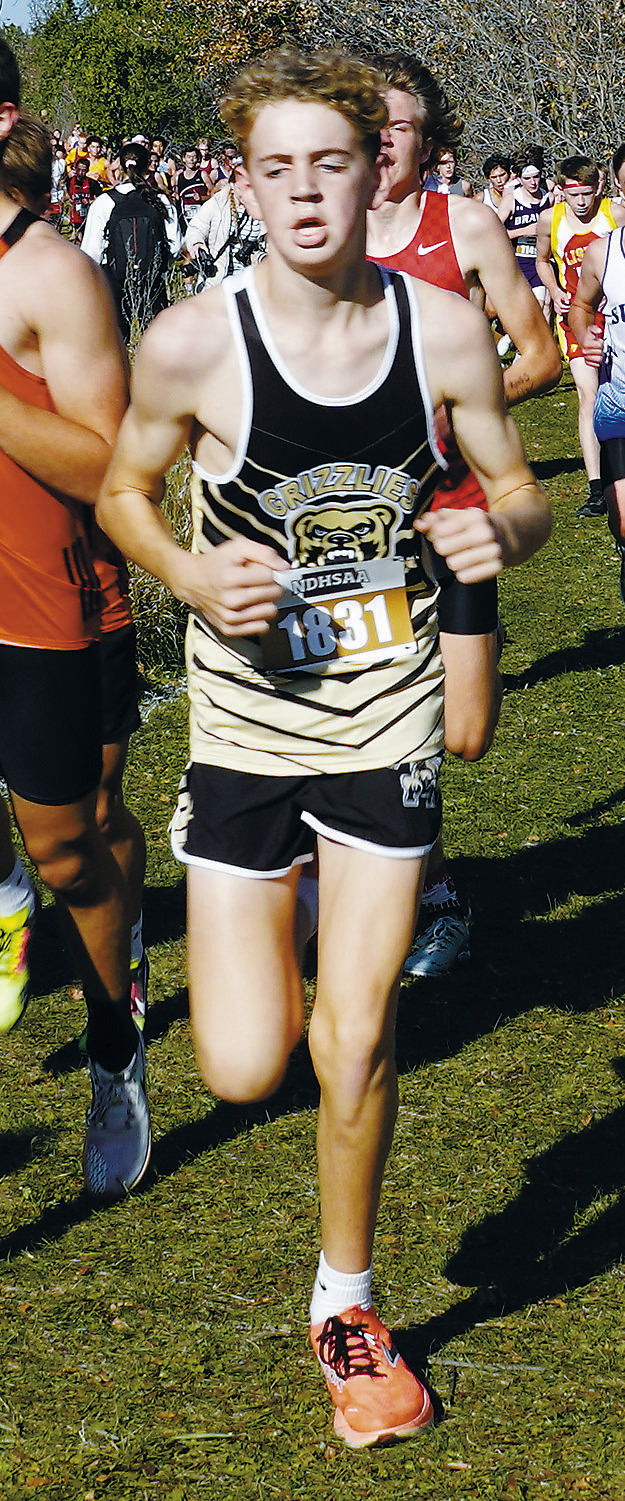 Isaiah Gagner placed 117th at the State Cross Country Meet on Oct. 25. Photo by Larry Stokke.
