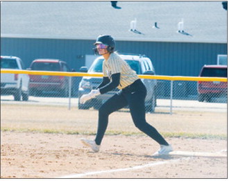 Hannah Russell. Photo by Tiffany Furstenau