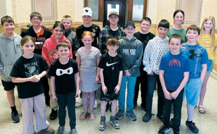 The entire Pembina County Chess Team poses for a photo.