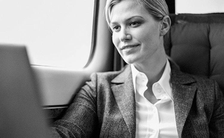 Frequent travel can make it hard for individuals to adhere to a nutritious diet.