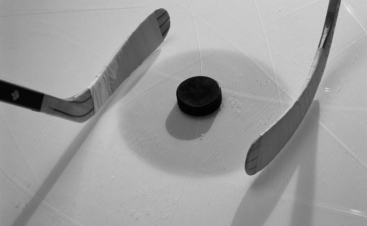 BLADES WIN ONE OF THREE JUNIOR GOLD GAMES ON WESTERN ROAD TRIP
