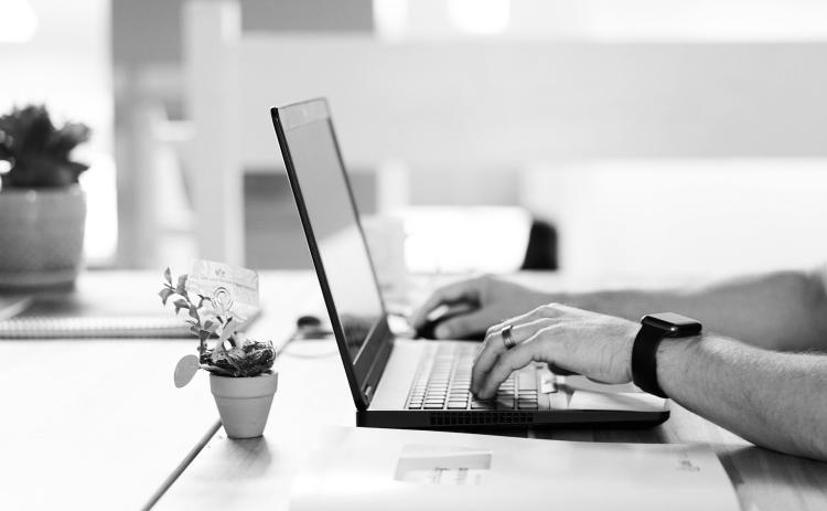 Participants may either take part in self-paced online modules beginning Jan. 8 or attend face-to-face classes according to the county’s schedule. (photo by Pixabay)