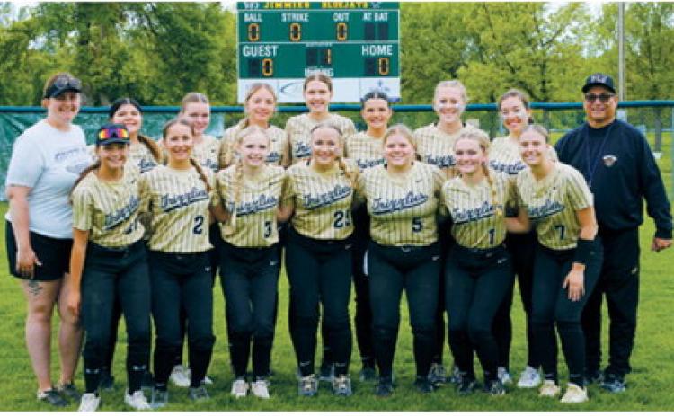 The 2026 Pembina County North Grizzlies softball team celebrates a memorable season and state tournament appearance. Photo by Larry Stokke