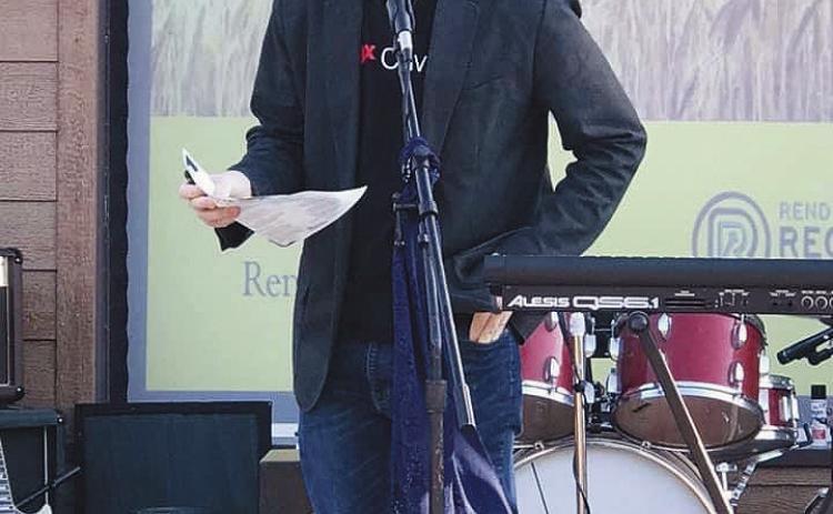 Jeremy Ratliff hosting the 2024 Best of the Rendezvous Region award ceremony. Photo by Shirley Burns.