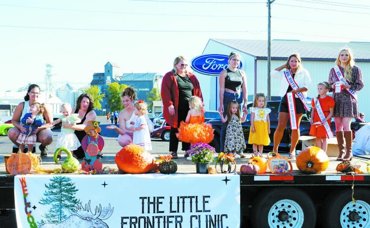 Tiny Miss and Baby Miss Pumpkinfest Pageant contestants. Photo by Larry Stokke.