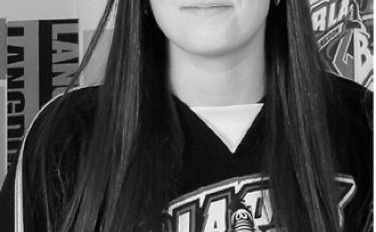 Ella Brekke has been named to the 2025-2026 All-State Team for the NDAHA 19U Girls' State Tournament. Ella is a sophomore and had another impressive season as the goalie for the 19U Girls' Blades hockey team - she had 750+ saves this season!
