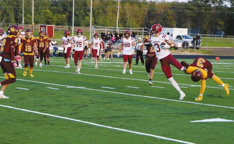 Cody Amble (#3), had two touchdowns in the Cardinals win. Also pictured, Colton Hein (#53), Landon Schneider (#50), Keaton Ullyott (#75), Jax Johnson (#2), and Theo Romfo (#28). Photo courtesy of Turtle Mountain Times.